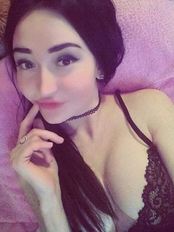 Моника
